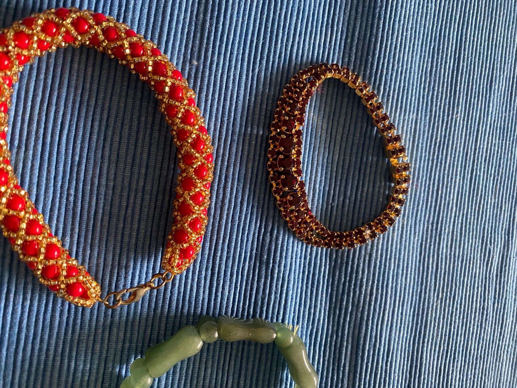 Bracelets: 4 x bunte Armbänder Modeschmuck – D'occasion à Allenwinden par Obalu 1