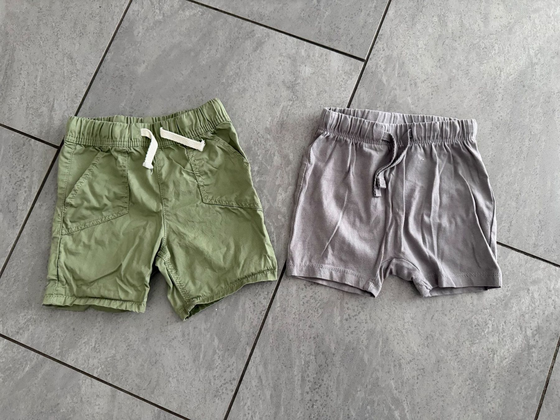 H&M Pantaloni: Shorts - Grösse 68 - H&M - 2 Stück – Usato da Bülach venduto da Loredana13