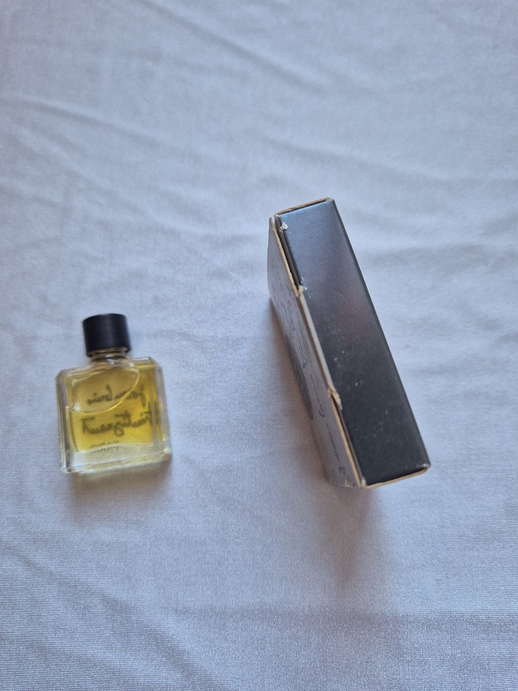 Profumi & Eau de Toilette: Jean Louis Trintignant Paris miniature flacon – Usato da Genthod venduto da Lenas9 4