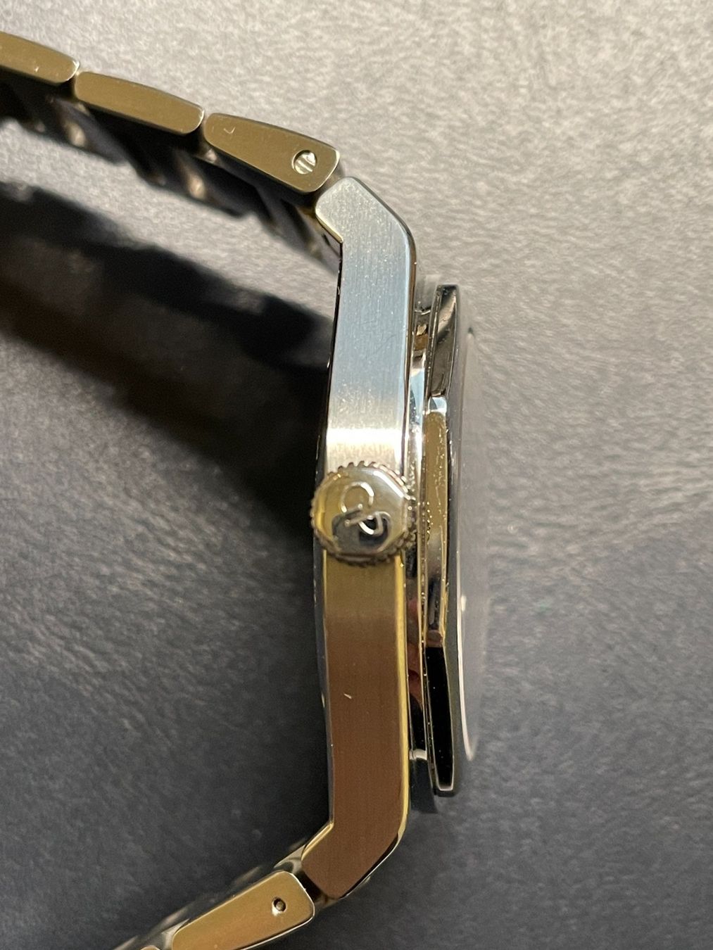 Girard-Perregaux Orologi: Girard Perregaux Laureato – Usato da Mönchaltorf venduto da Good_Deals_888 1