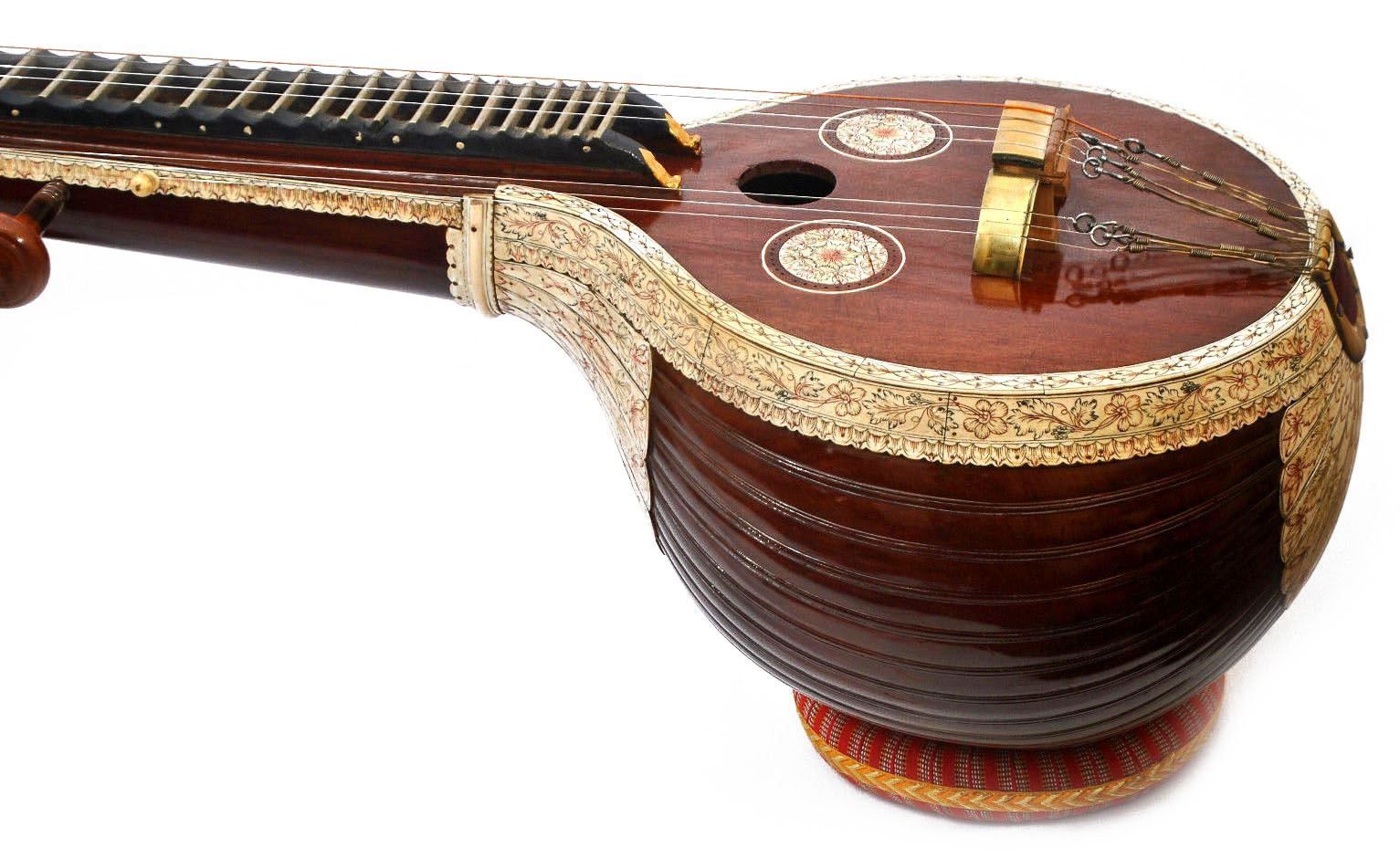 Strumenti ad arco e pizzico: Indische akustische elektrische Veena – Nuovo e nell'imballaggio originale da Valbonne venduto da laiton.france 3