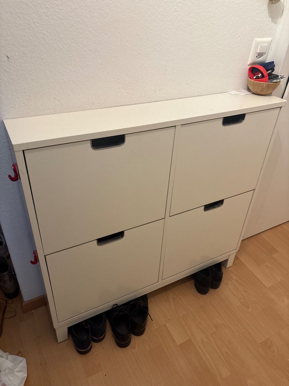 Armoires: Schuhschrank weiss – D'occasion à Buchs ZH par Shopping_Sabrina