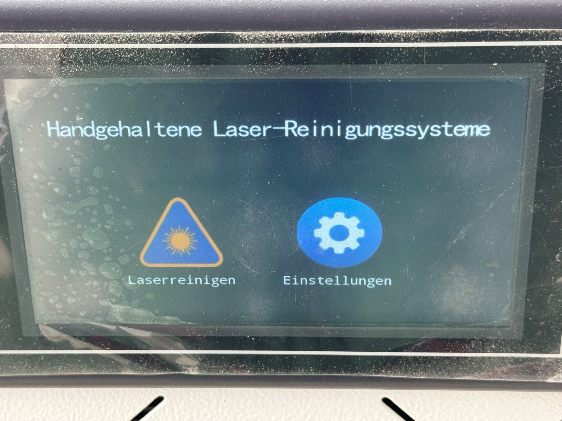 Tutti gli attrezzi: Laser Puls Reinigungsgerät 200W – Nuovo (secondo la descrizione) da Kriechenwil venduto da BrainBee 3