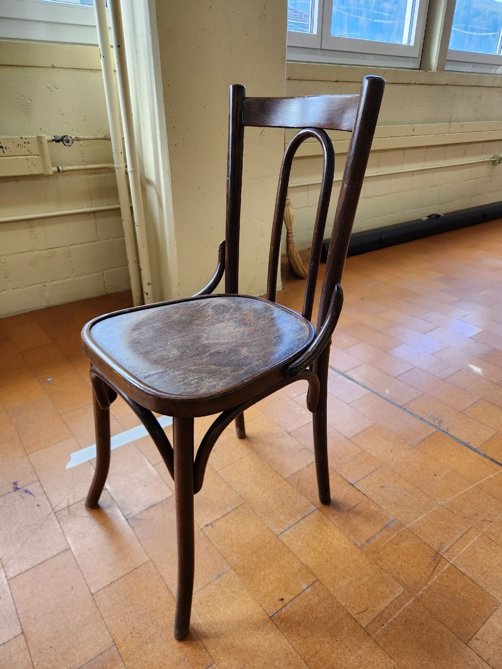 Horgen Glarus Sedie: Vintage Bistrostühle Horgenglarus – Usato da Lichtensteig venduto da Polsterwerk 5