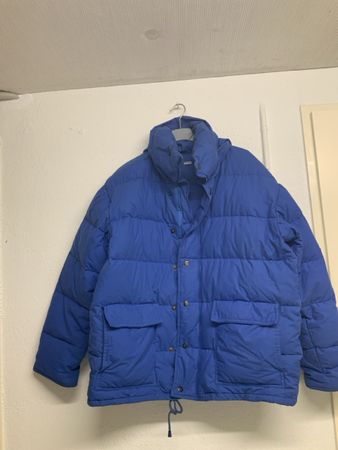 Herren Daunenjacke blau Grösse 52 gutem Zustand