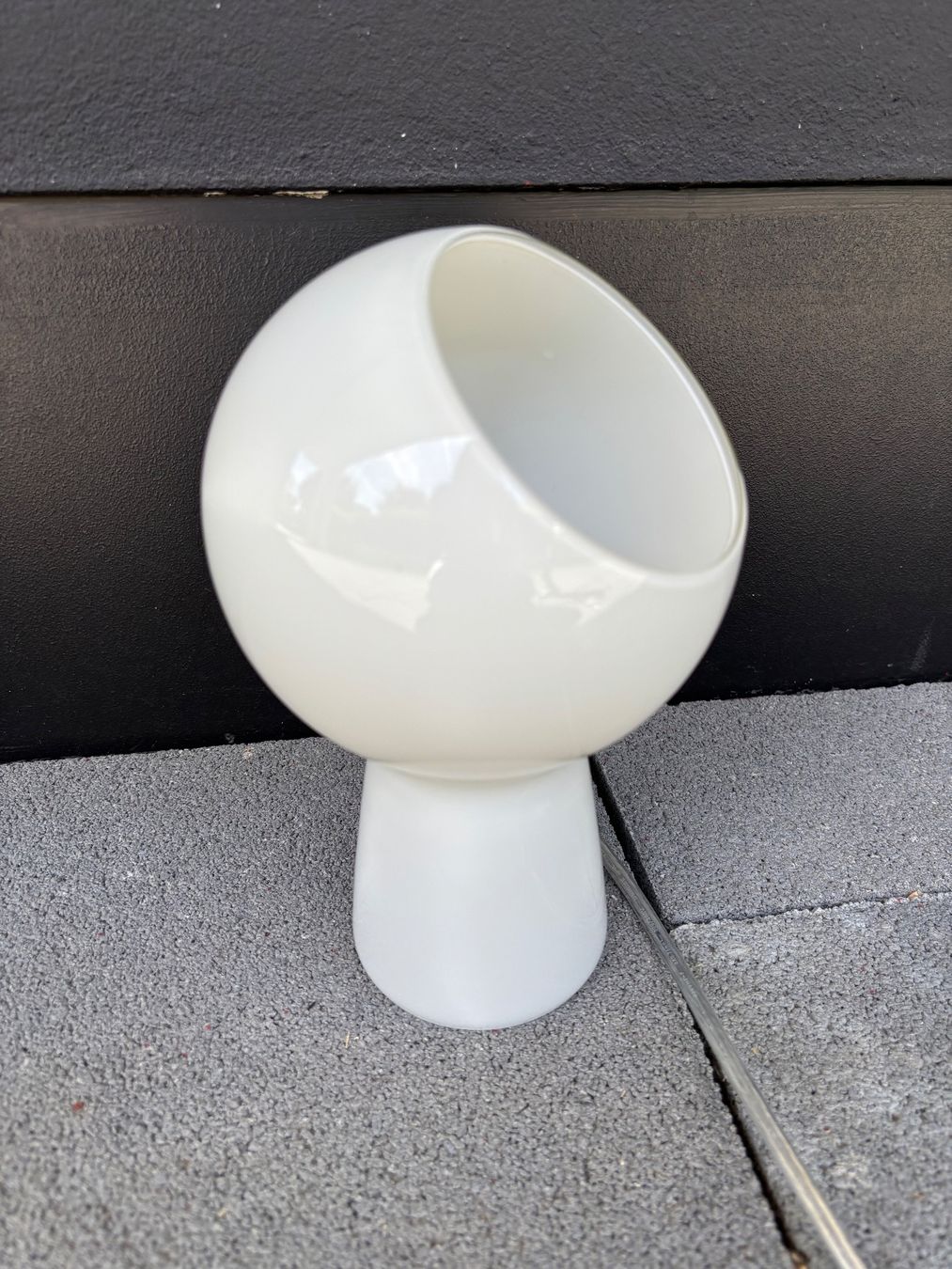 Lampade: Vintage space age glass orb lamp – Usato da Steinhausen venduto da ChromeVintage