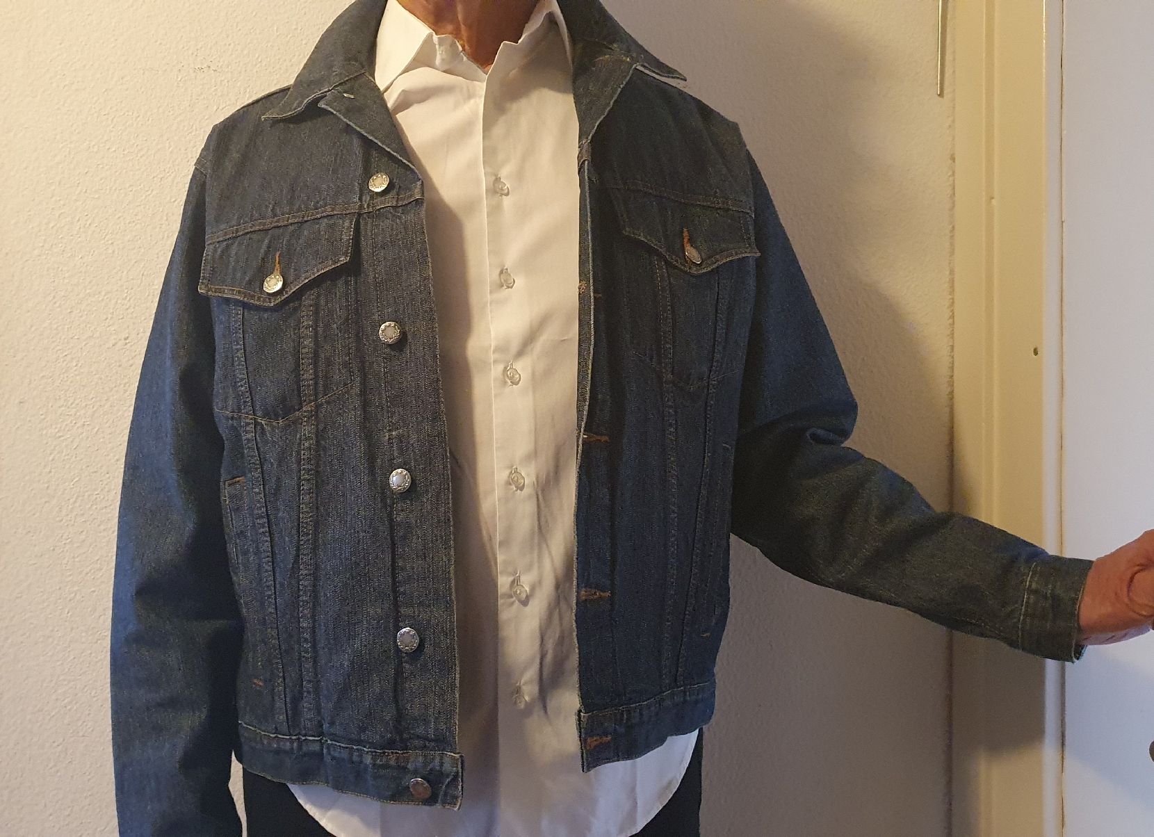 Tchibo Giacche: Herren Jeans-Jacke – Usato da Zürich venduto da hei_6yvn 2