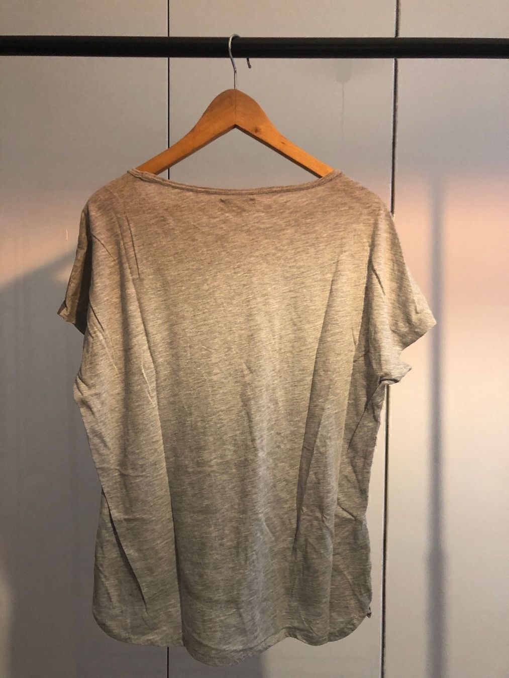 T-Shirts: Zara T-Shirt – Neu (gemäss Beschreibung) aus Grenchen von iagiag 1