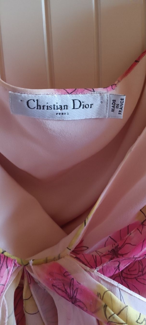 Dior Robes: DIOR KLEID Seide – Neuf (Voir description) à Maienfeld par Andyr44 1