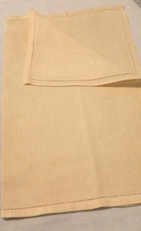Autre linge de table: Nappe + serviettes – D'occasion à Bouveret par sweety113 2
