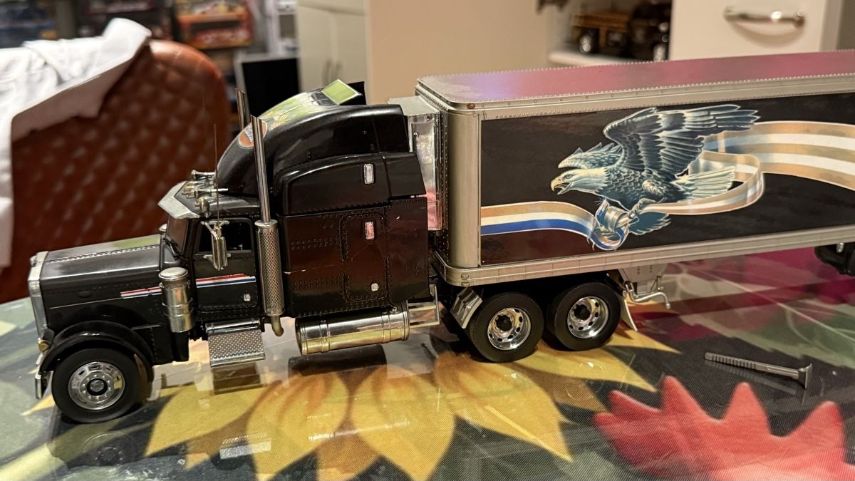 Peterbilt Voitures modèles:  Peterbilt 379 Franklin Mint gebraucht – D'occasion à Basel par Zomeg 5
