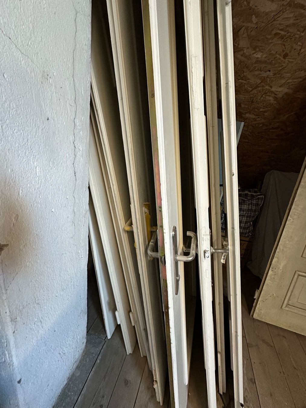 Porte: 11 schöne, alte Holztüren – Usato da Olten venduto da AP_76 3