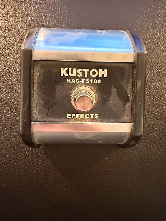 Interruttori: Kustom KAC-FS100 Fußschalter – Nuovo (secondo la descrizione) da Günsberg venduto da ildierfdivad