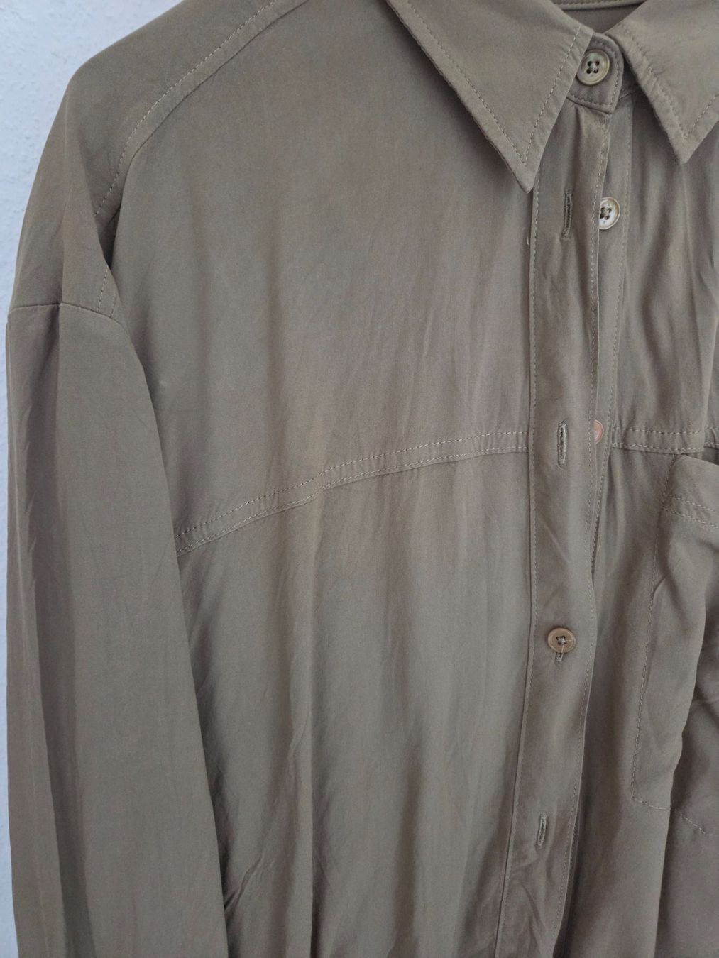 Benetton Camicette: Benetton Bluse Gr. L, Olivegrün – Usato da Pfäffikon ZH venduto da e13_x2n5 2