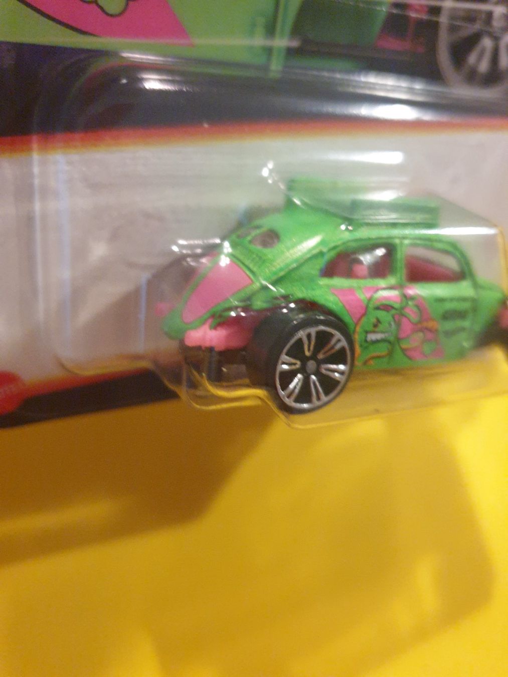 Hot Wheels Modellini d'auto: Hot Wheels CUSTOM VOLKSWAGEN BEETLE – Nuovo e nell'imballaggio originale da Oftringen venduto da Rotor 3