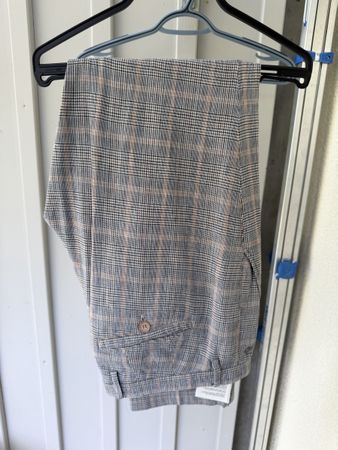 Leichte Sommerhose kariert Grösse 46 