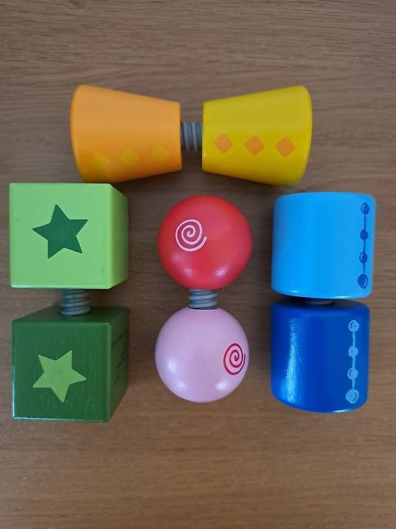 Giocattoli: Hape Schraubklötze – Usato da Kleindöttingen venduto da malou66