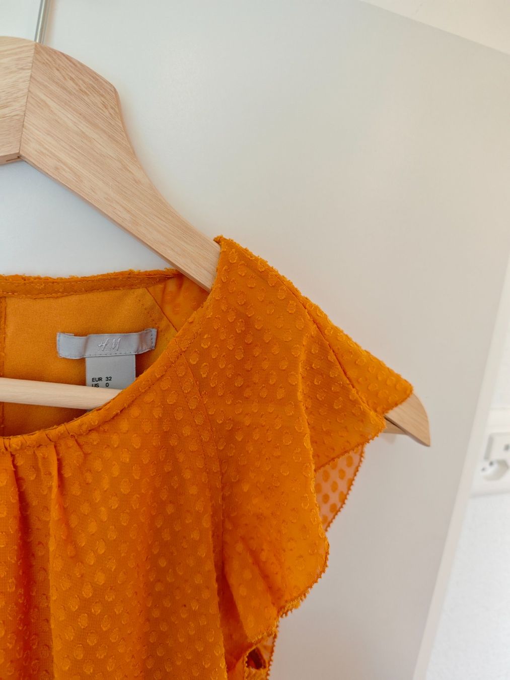 H&M Vestiti: Robe orangée – Usato da Hermenches venduto da kar_zj5h 1