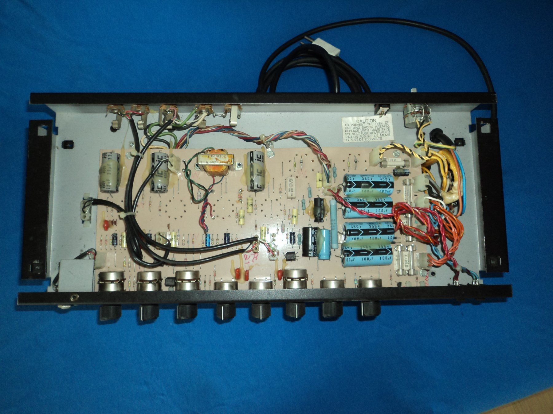 Peavey Amplificatori: Peavey Encore 65 in Arbeit – Usato da Wald ZH venduto da soundmann 2