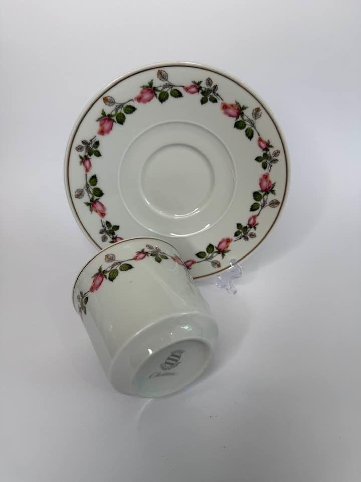 Set di piatti: Langenthal Château Kaffeeset mit Rosendekor 5-teilig – Nuovo (secondo la descrizione) da Oberhofen am Thunersee venduto da Edles_und_Seltenes 4