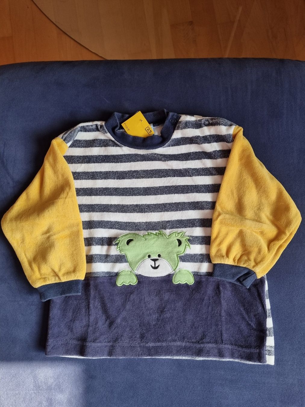 Lotti & Set di vestiti: Pullover Longshirt 4 Stk., Gr. 86 – Usato da Schmitten FR venduto da giba11 3