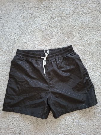 Shorts noir taille L 