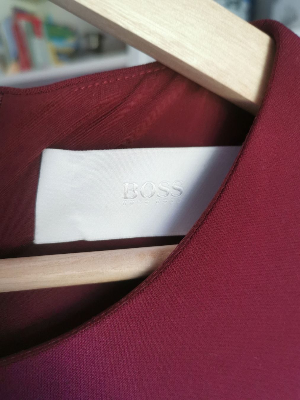 Hugo Boss Vestiti: Kleid rot, Boss – Nuovo (secondo la descrizione) da Neuenhof venduto da Erinnyen 1