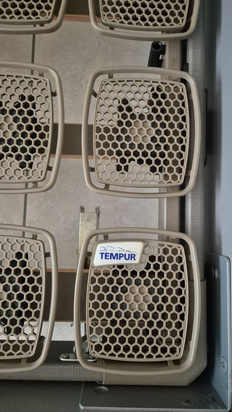 Tempur Lattenroste: Tempur Lattenrost 2x 100x200 – Gebraucht aus Zufikon von hexli48 3