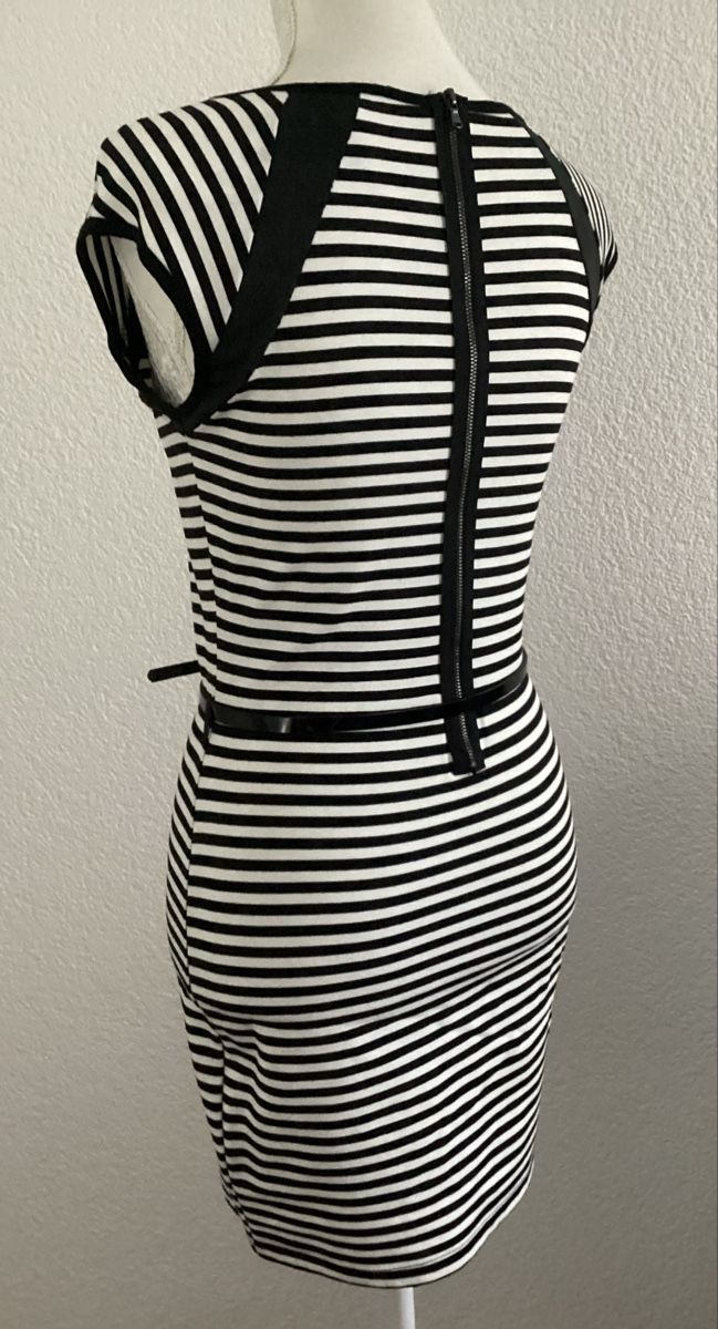 Kleider: Robe – Neu (gemäss Beschreibung) aus Le Landeron von ArianeNi 1