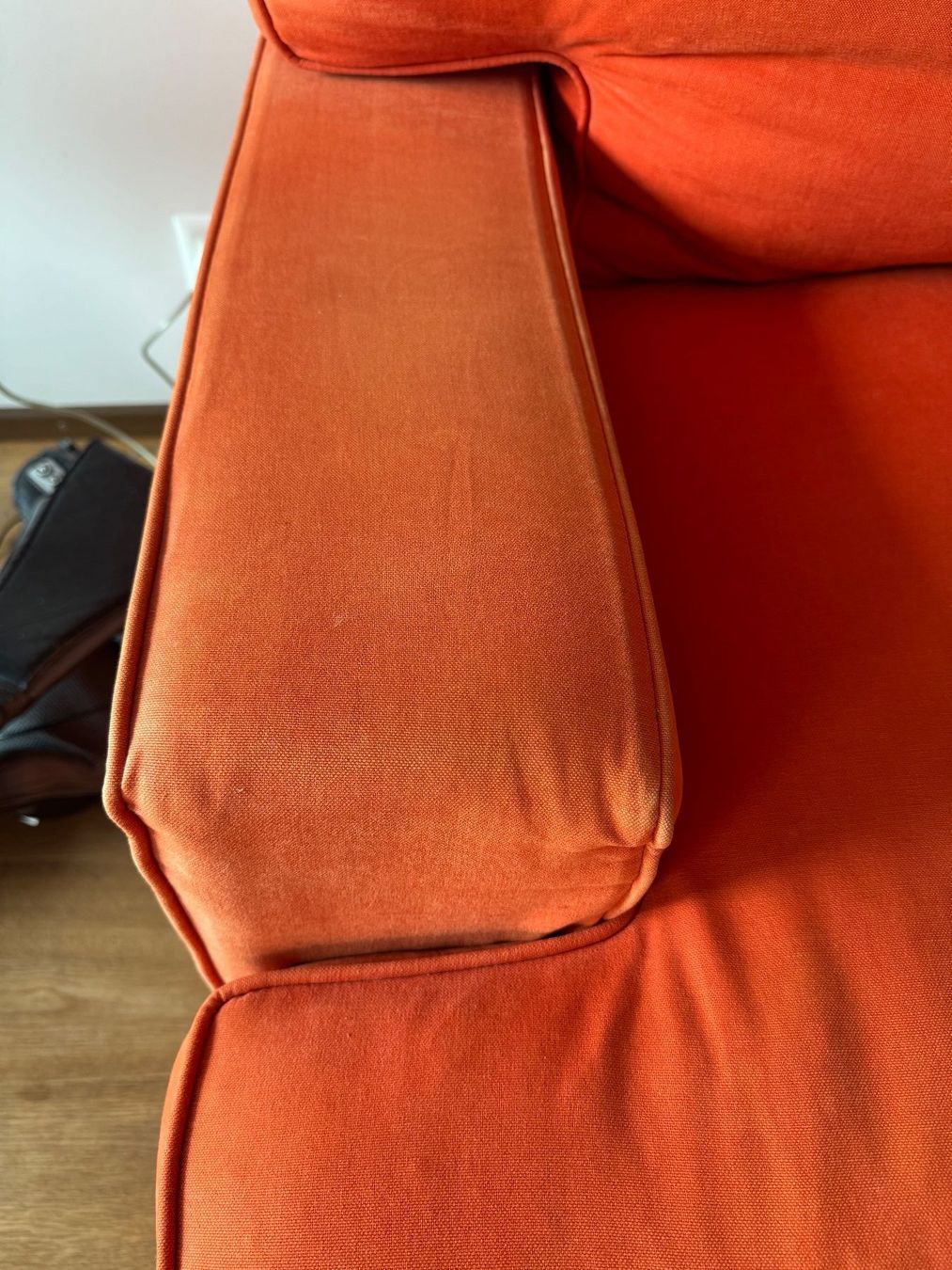 Sofas: Sofa Duvivier orange – Gebraucht aus Genève von Ullimaus 1