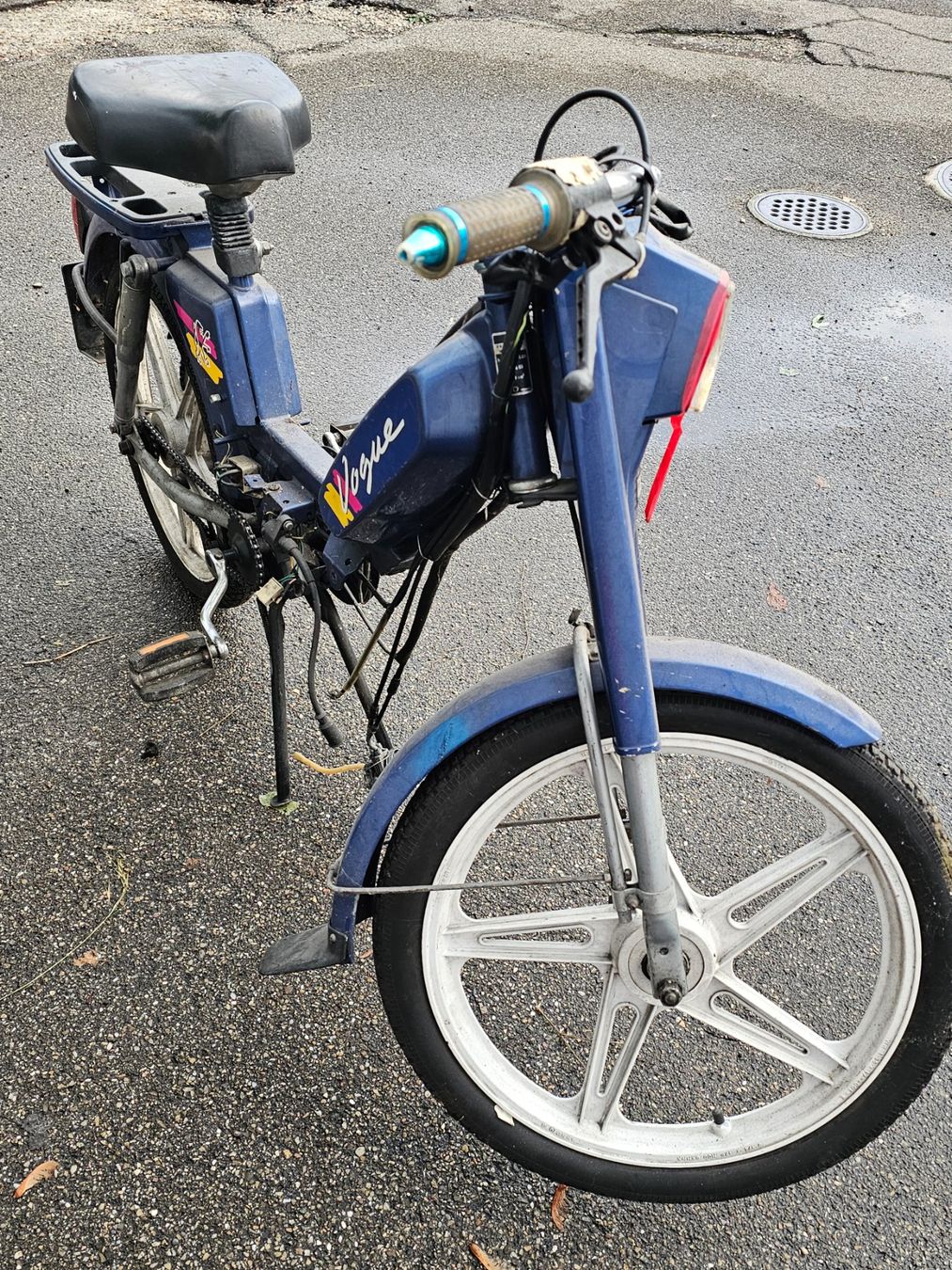 Ciclomotori: Töfli Mofa peugeot – Usato da Waldenburg venduto da Akten 1
