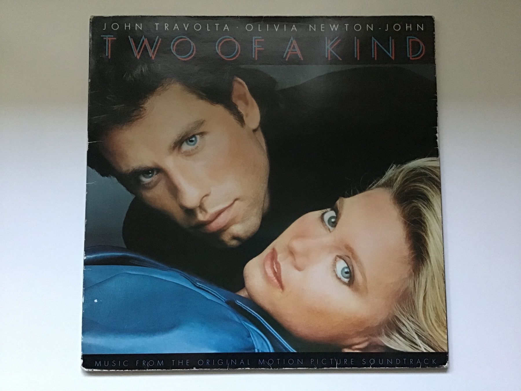 Dischi in vinile: John Travolta - Two of a Kind – Usato da Niederuzwil venduto da Mala
