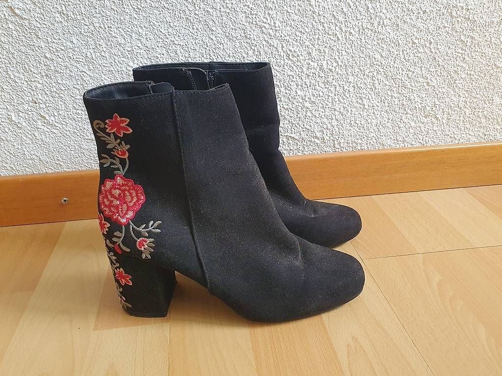 Scarpe da donna: Bottines à Talon Taille 37 – Usato da Nidau venduto da jul_6tpv