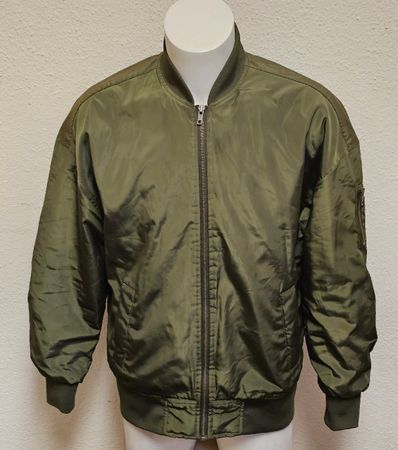 URBAN CLASSICS Bomberjacke Olive – Größe S – Sehr guter Zust