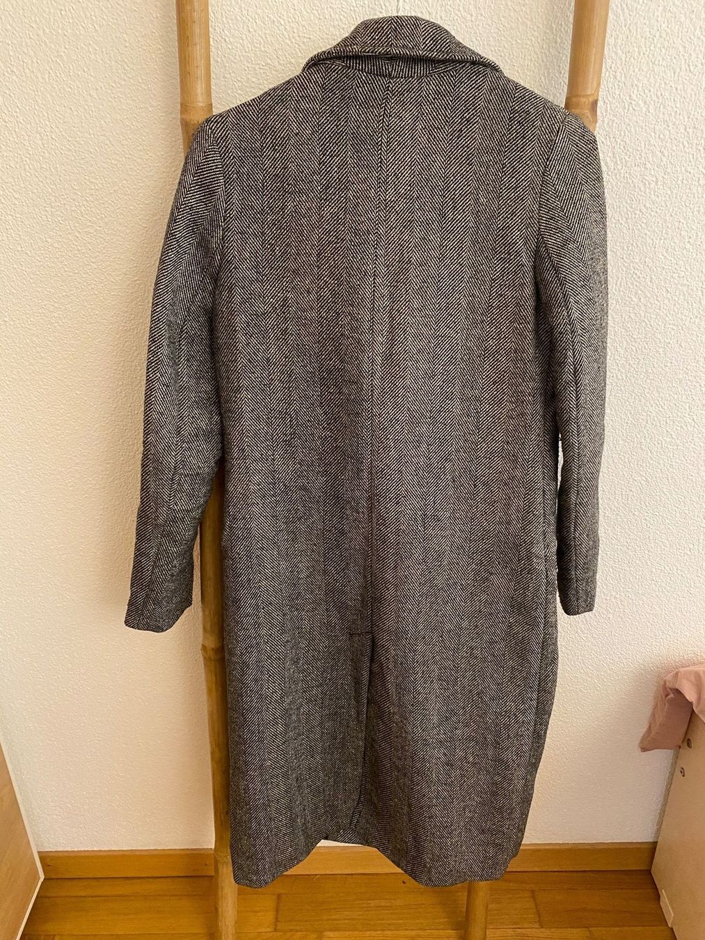 Cappotti: Mantel Pull&Bear Grösse XS – Usato da Cham venduto da Eliissa 3