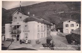 Tschamutt GR // 1924 Hotel Rheinquellen Kutsche
