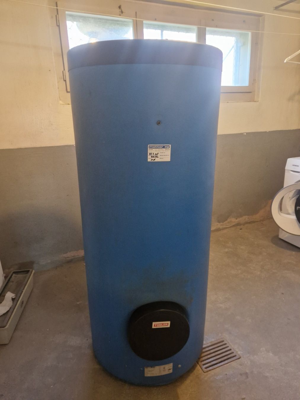 Sanitär: Warmwasserboiler 300l – Gebraucht aus Zollikofen von Aegelseehof