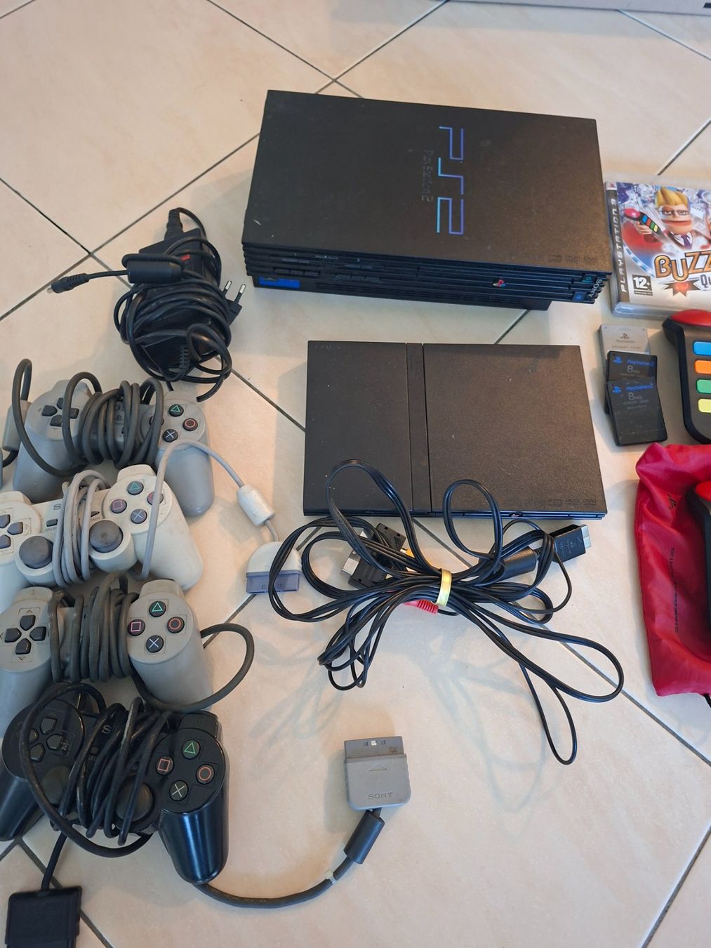 Sony Console: PS3+PS2+PS slim 77 jeux ! Manque certain câble. – Usato da Cheseaux sur lausanne venduto da Asergio 5