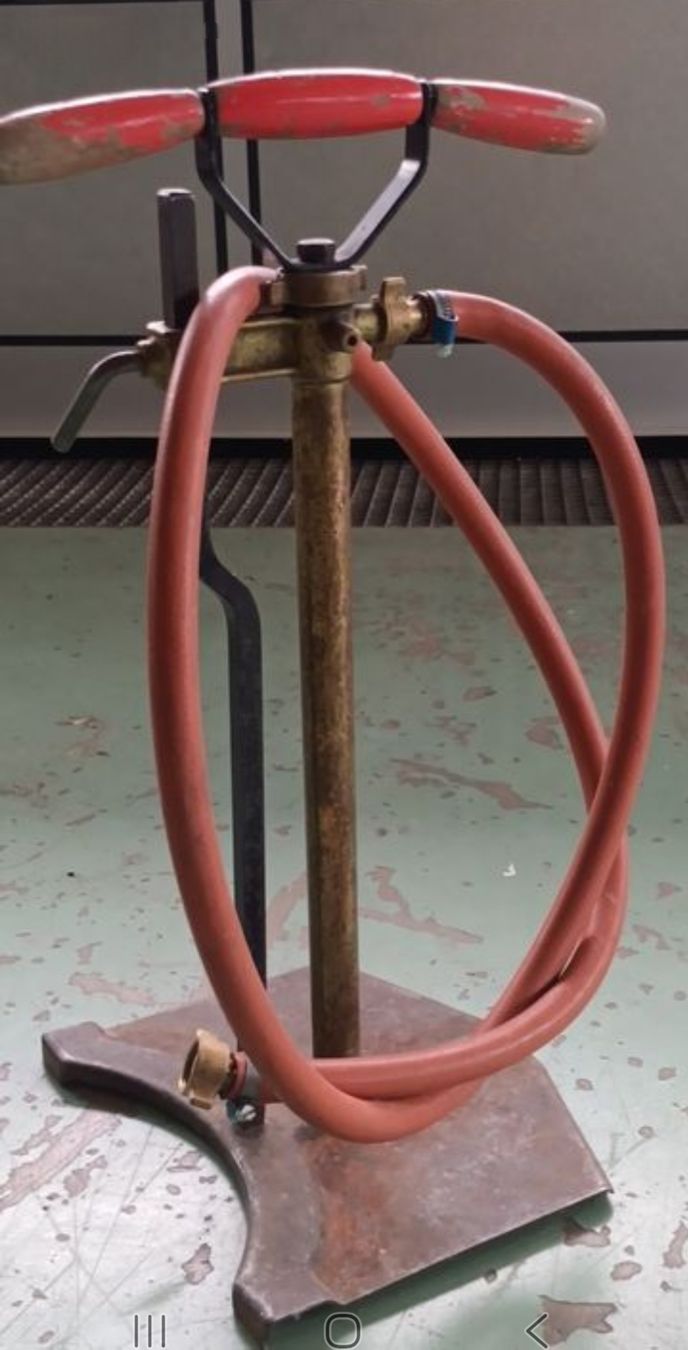 Pompe & Parti di ricambio: Wasserpumpe vintage – Usato da Alpnach Dorf venduto da jkp_k62jg