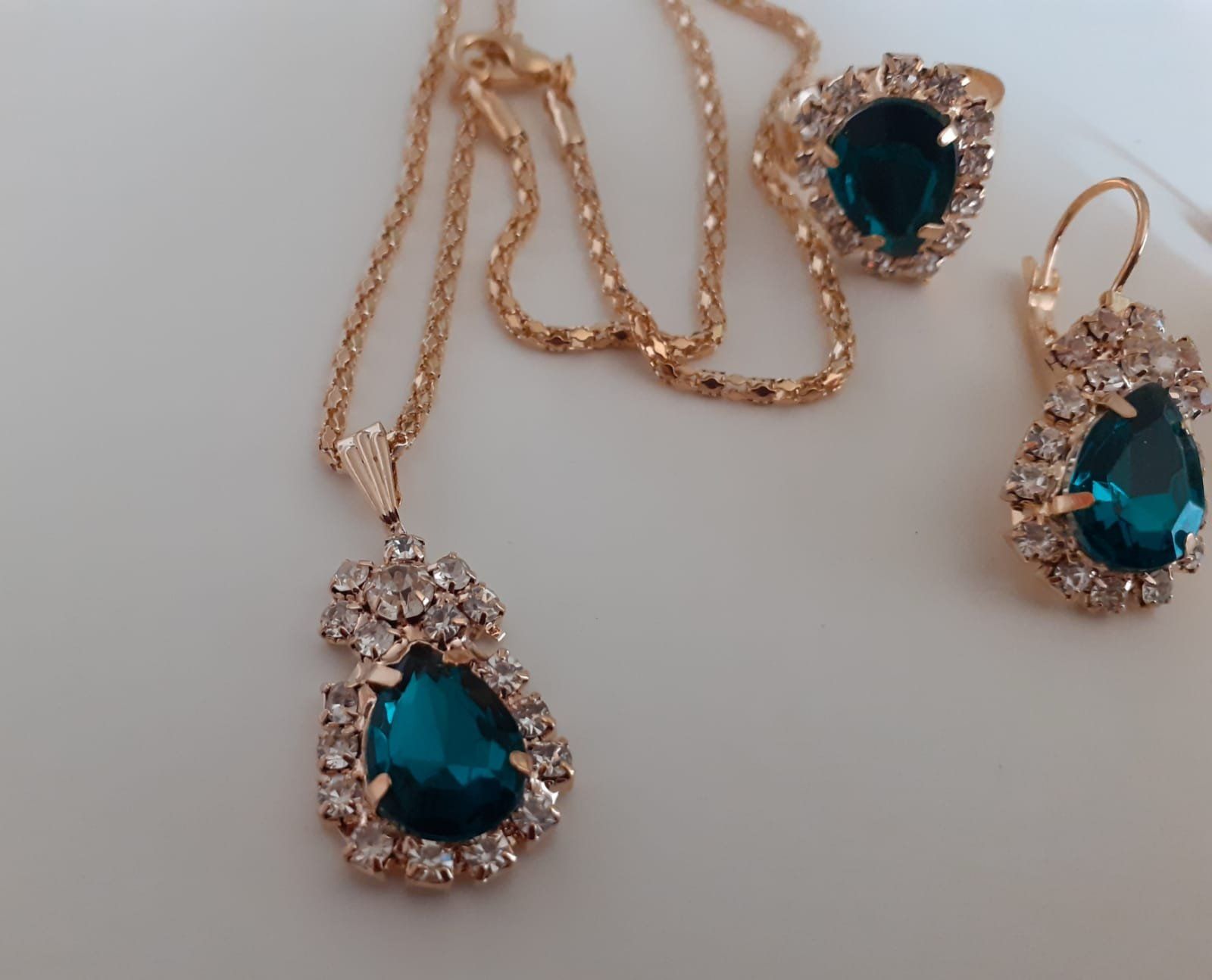 Altri gioielli: Schmuck Set 3 teilig – Nuovo e nell'imballaggio originale da Stansstad venduto da kam_5wgj 2
