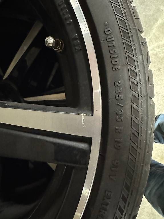 Pneumatici & Ruote complete: 4 pneu avec jante pour volvo – Usato da Bulle venduto da tom1630 4