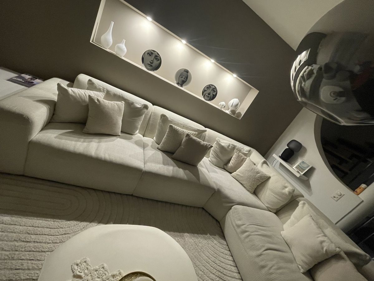 Sofas: Ecksofa Wohnlandschaft Stoff. Gut erhalten – Gebraucht aus Buchs AG von vec_82fw 6