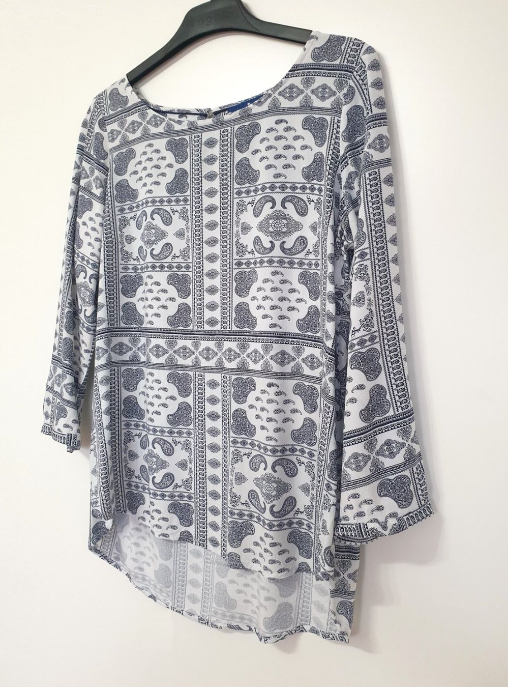 Tom Tailor Camicette: Tom Tailor Damen Bluse Grösse 36 - navy weiss – Usato da Oetwil an der Limmat venduto da dhantal 4