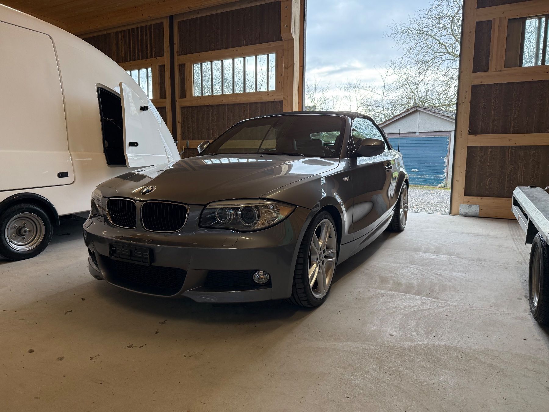 BMW Autos: BMW e88 118i – Gebraucht aus Aesch LU von Mrogeli