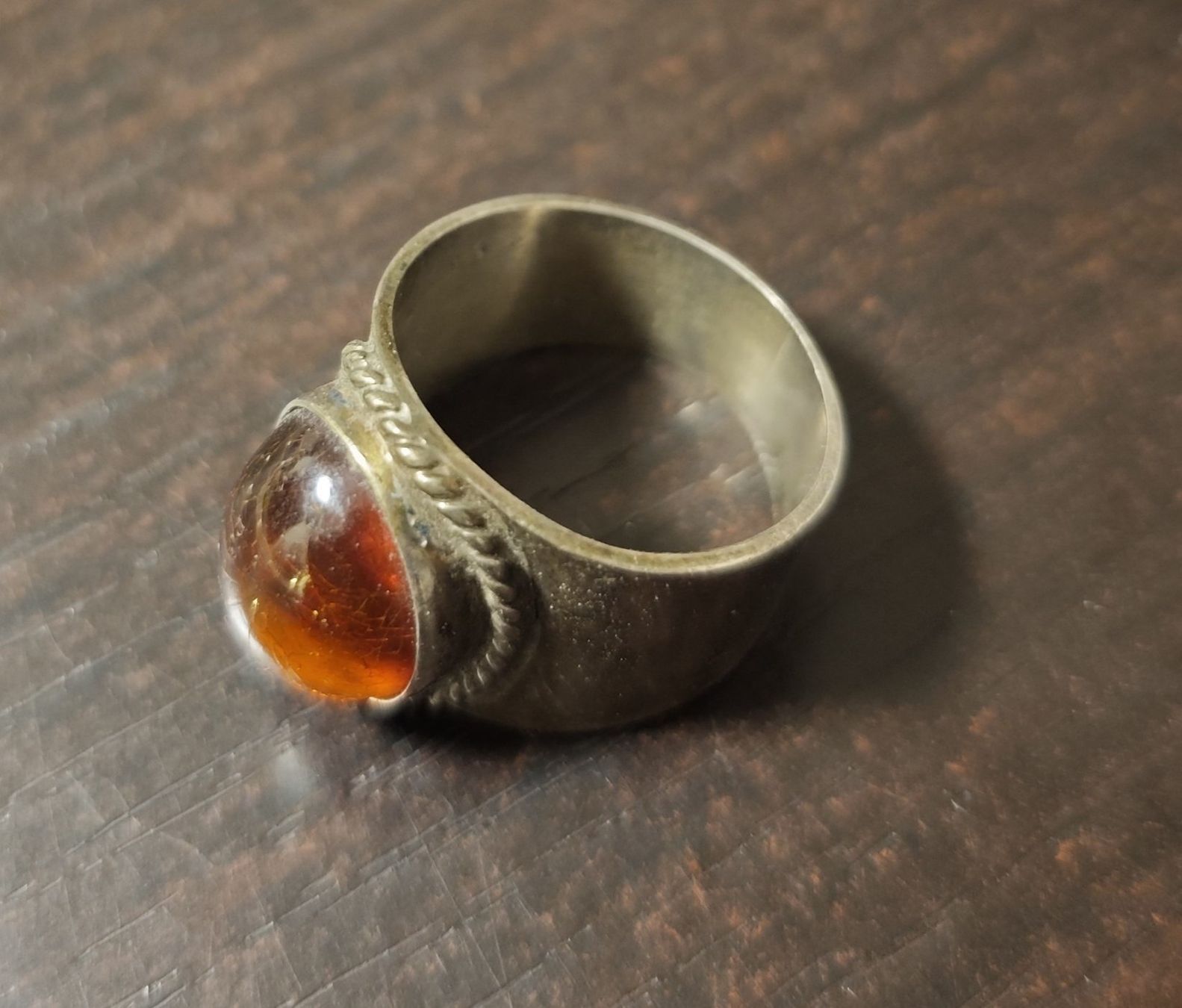 Anelli: bague ambre taille 8 – Usato da Gontenschwil venduto da sylv1ain 1