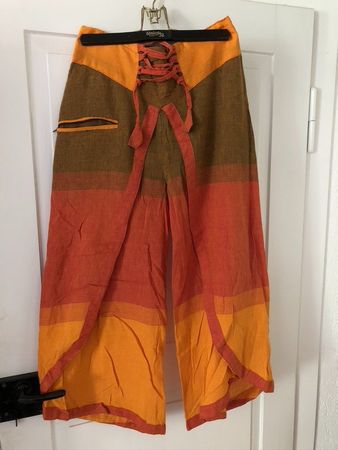 trendige, weite Sommerhose BW - tolle Farben - Gr. 40 - Boho