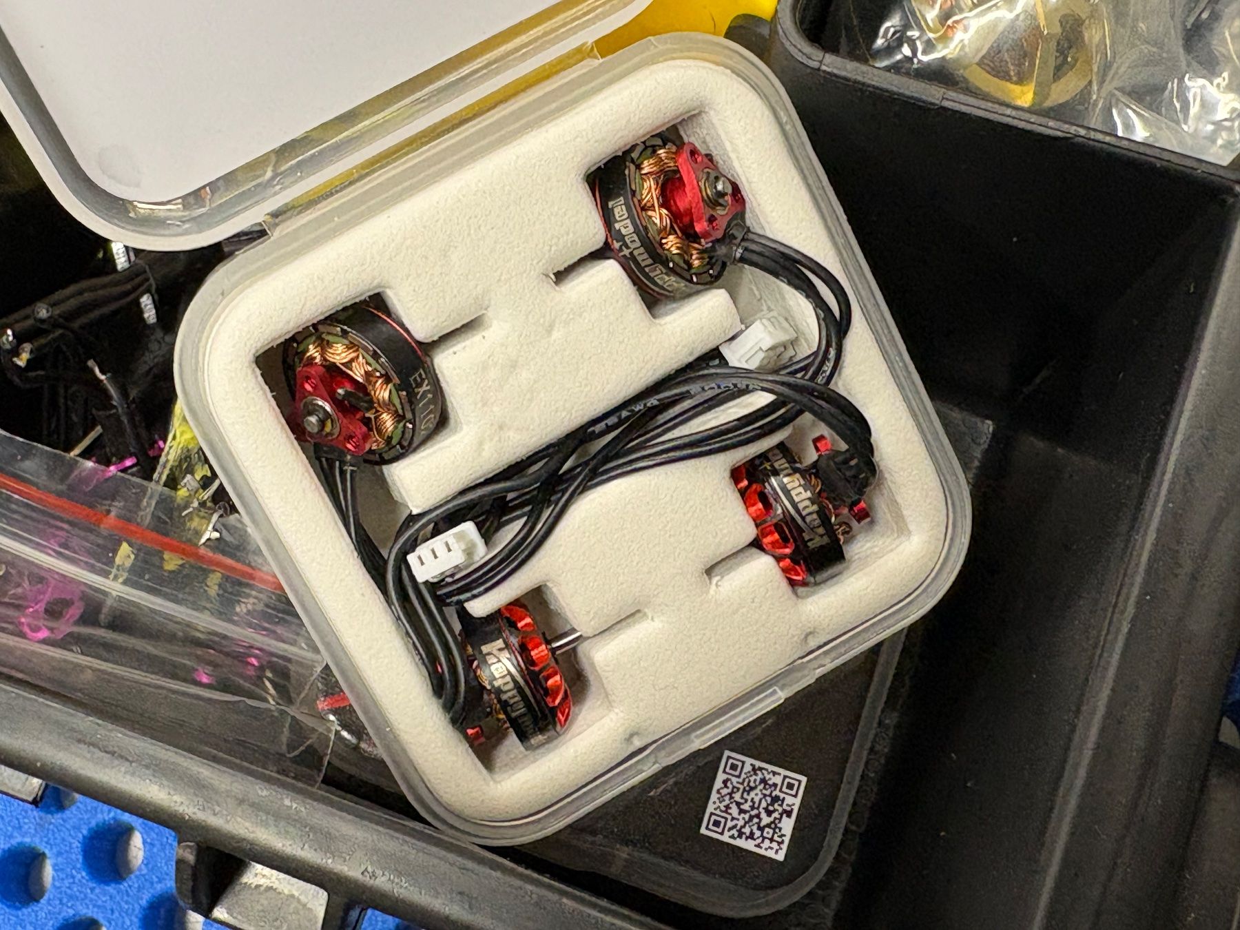 Motori: Sammlung RC Brushlessmotoren und Propellermitnehmer – Usato da Thunstetten venduto da D_aernscht 1