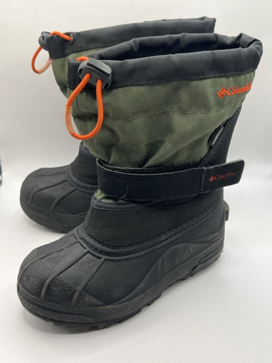 Columbia Scarpe per ragazzi: Kinder Columbia Winterstiefel - Grösse 31 – Usato da Zuchwil venduto da Commander0