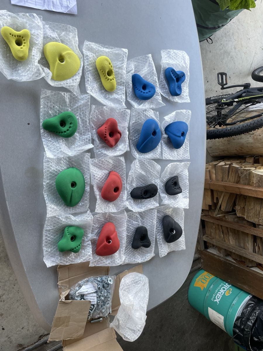 Pareti & prese d'arrampicata: Klettergriff-Set "Kinder" – Nuovo e nell'imballaggio originale da Giswil venduto da Gago40