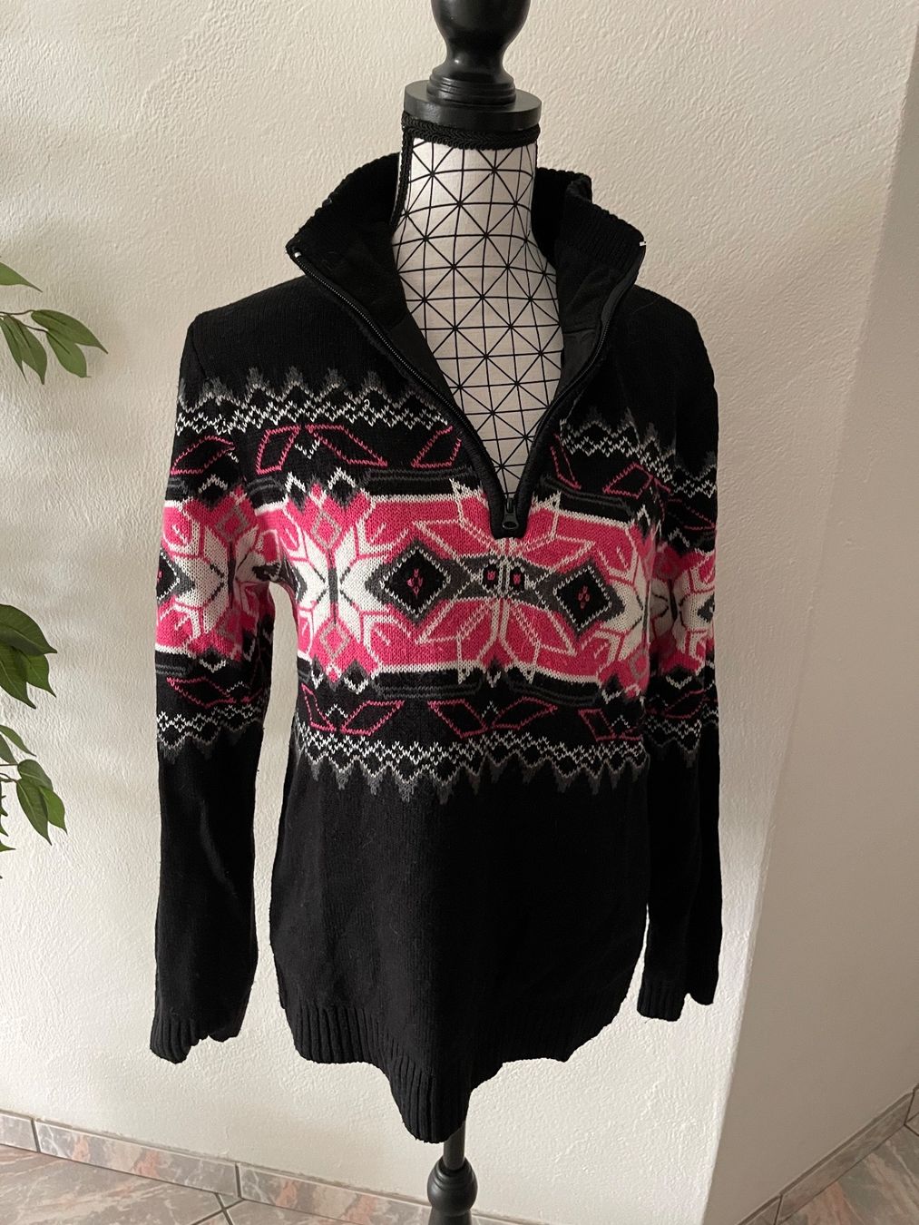 Tops: Damen winter Pulli – Gebraucht aus Galgenen von Miachelle